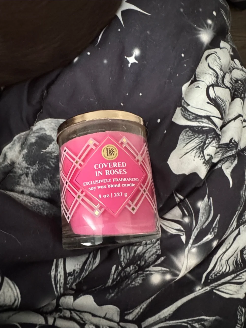 Bath & Body Works Covered in Roses Candle - Pink with Gold Lid